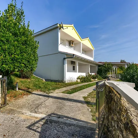 Anlage Fuer 30 Personen Daire